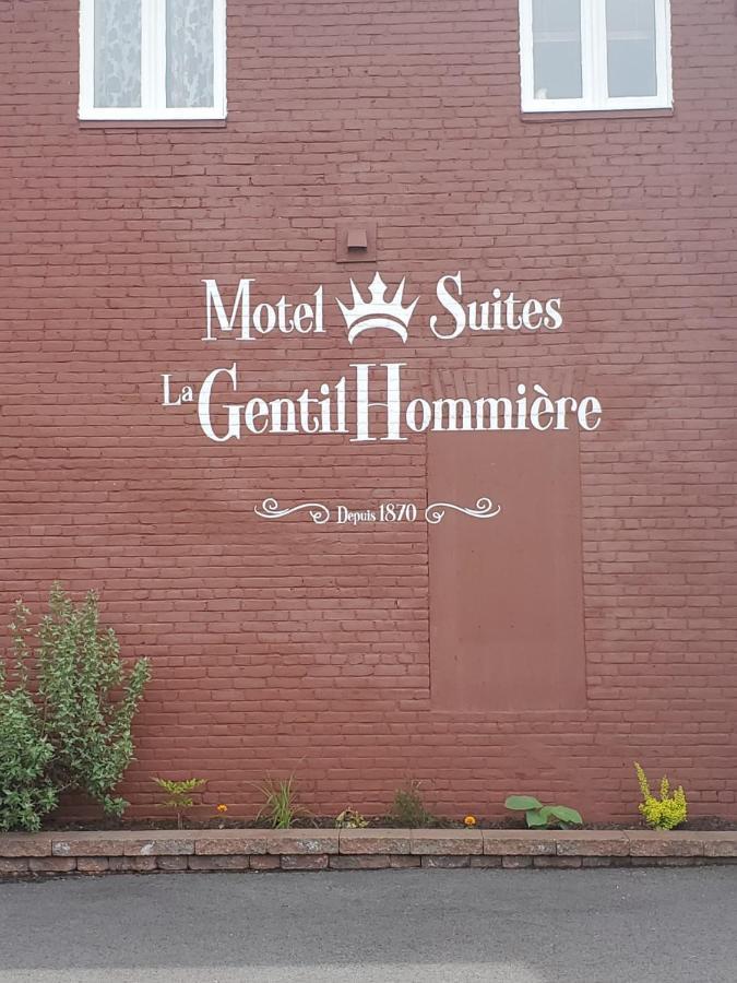 La Gentilhommiere Motel Saint-Siméon Dış mekan fotoğraf
